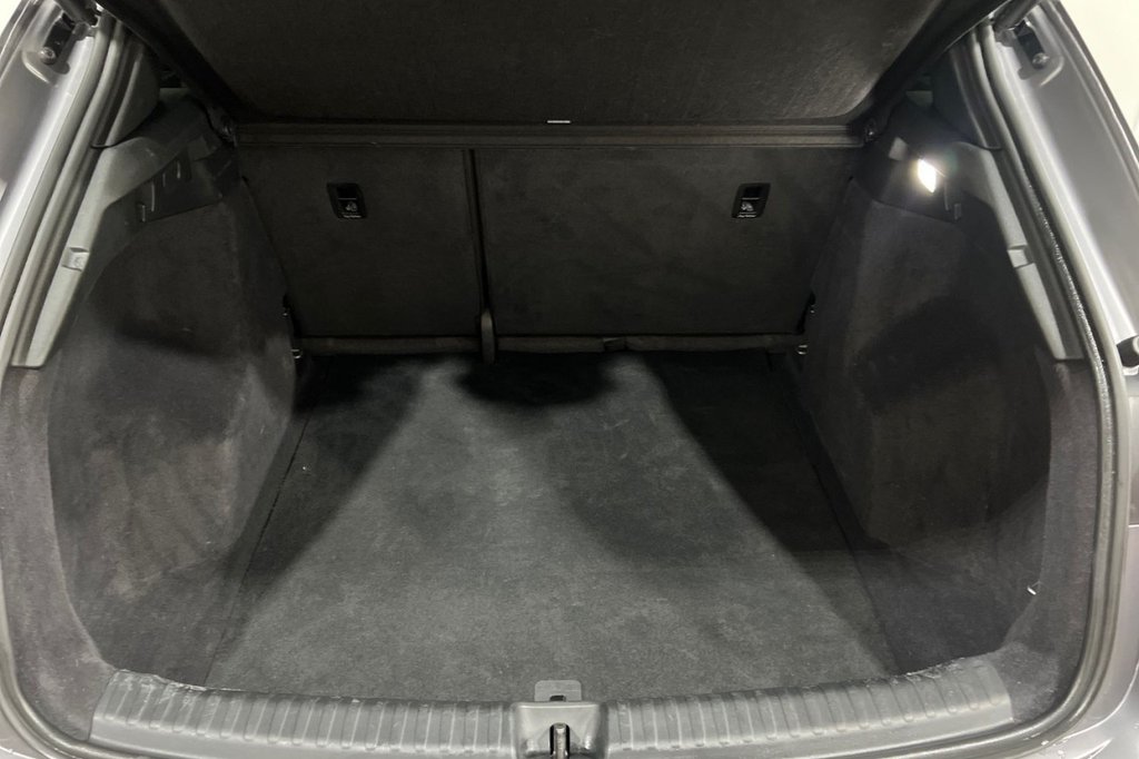 Used Audi Q4 e-tron 2021 for sale - 76061916: Photo 40