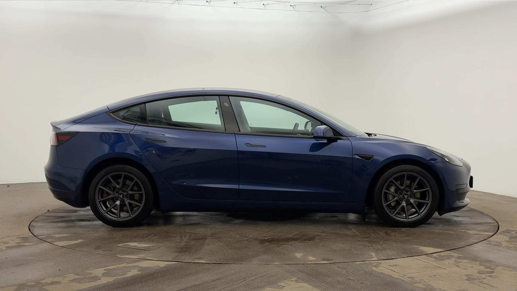 Used Tesla Model 3 2022 for sale - 77064972: Photo 2