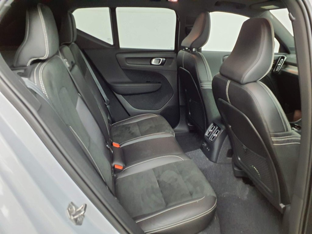 Used Volvo XC40 2021 for sale - 77880222: Photo 8