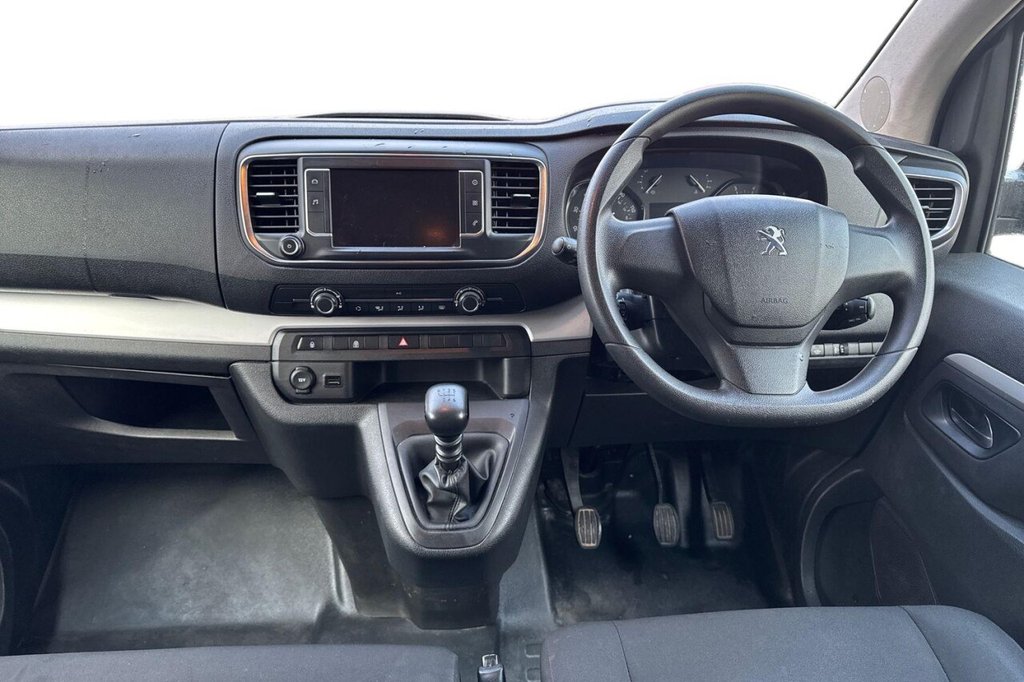 Used Peugeot Traveller 2021 for sale - 76509619: Photo 12