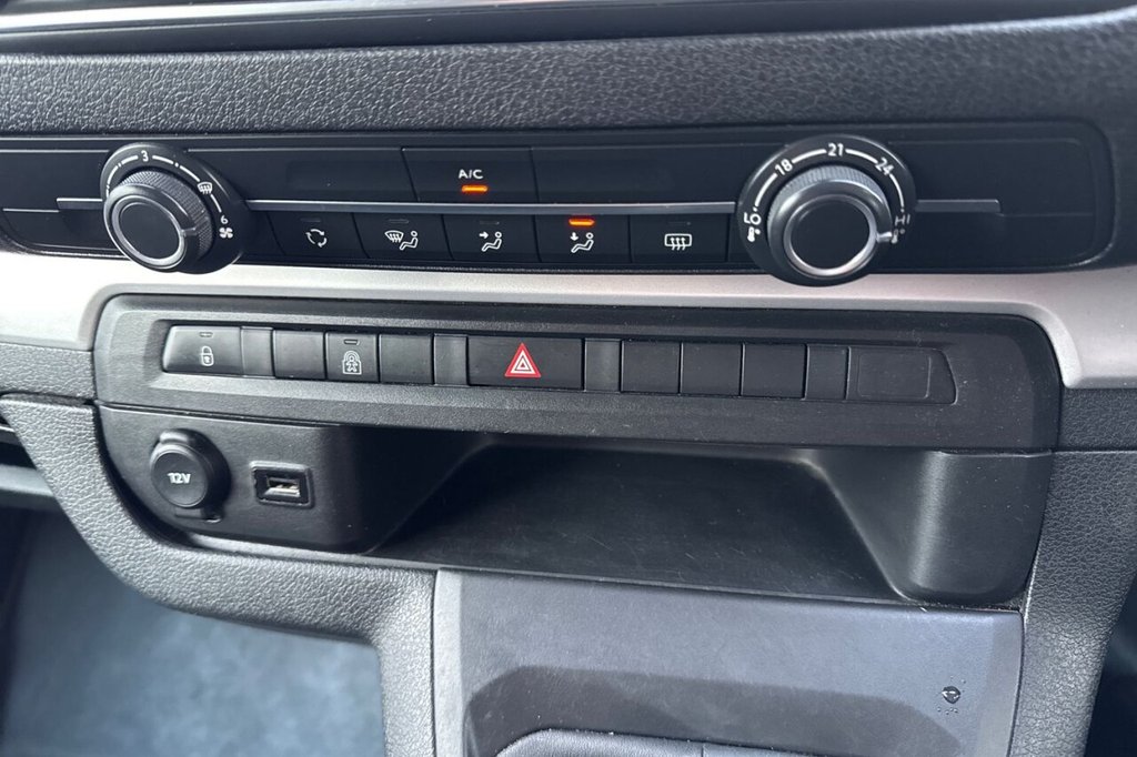 Used Peugeot Traveller 2021 for sale - 76509619: Photo 17