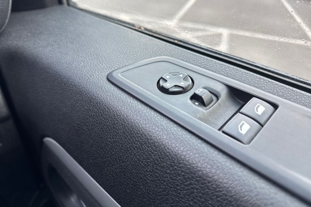 Used Peugeot Traveller 2021 for sale - 76509619: Photo 21