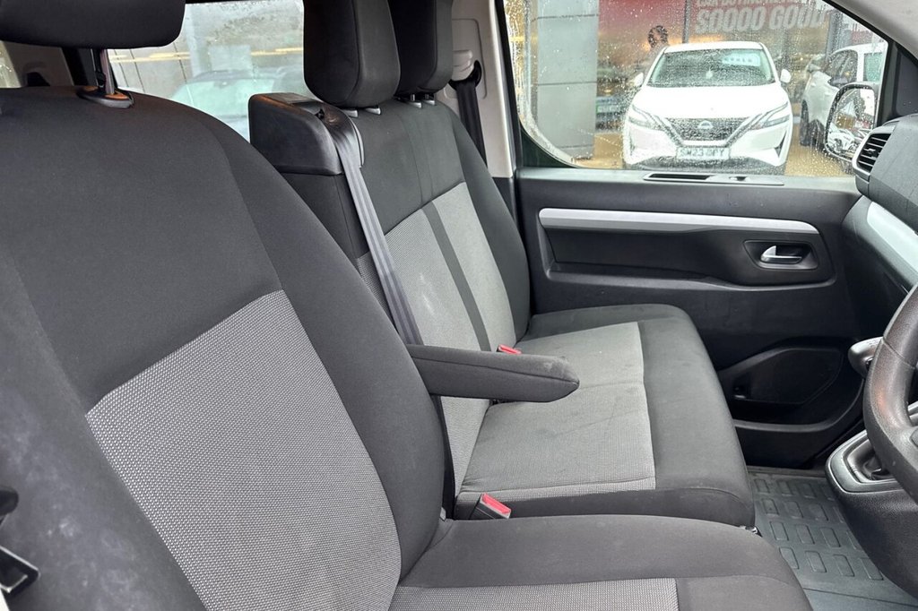 Used Peugeot Traveller 2021 for sale - 76509619: Photo 23