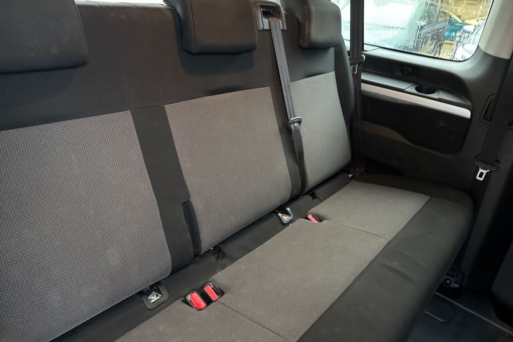 Used Peugeot Traveller 2021 for sale - 76509619: Photo 25