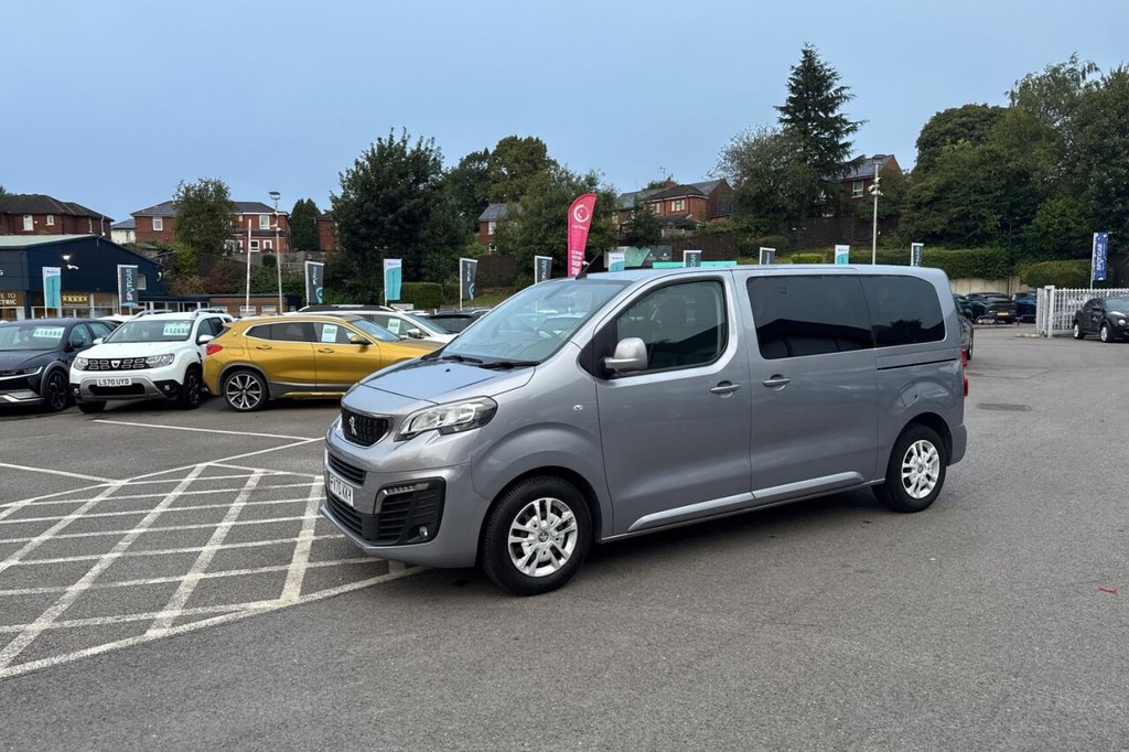 Used Peugeot Traveller 2021 for sale - 76509619: Photo 29