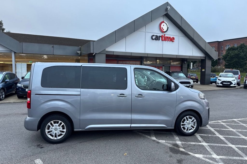 Used Peugeot Traveller 2021 for sale - 76509619: Photo 37