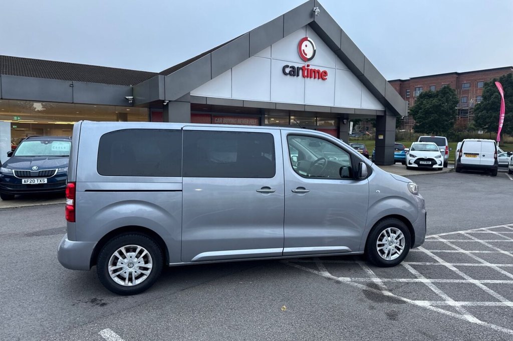 Used Peugeot Traveller 2021 for sale - 76509619: Photo 38