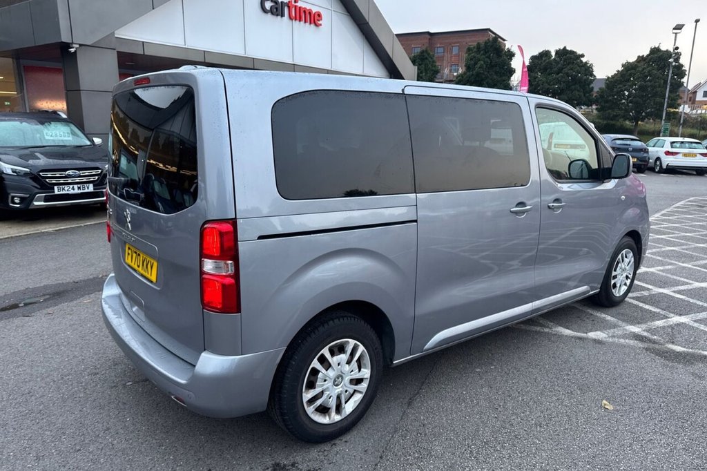 Used Peugeot Traveller 2021 for sale - 76509619: Photo 40