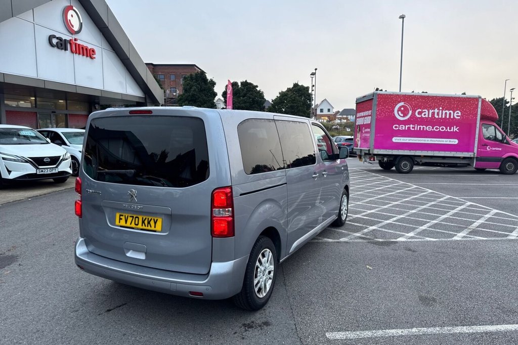 Used Peugeot Traveller 2021 for sale - 76509619: Photo 41