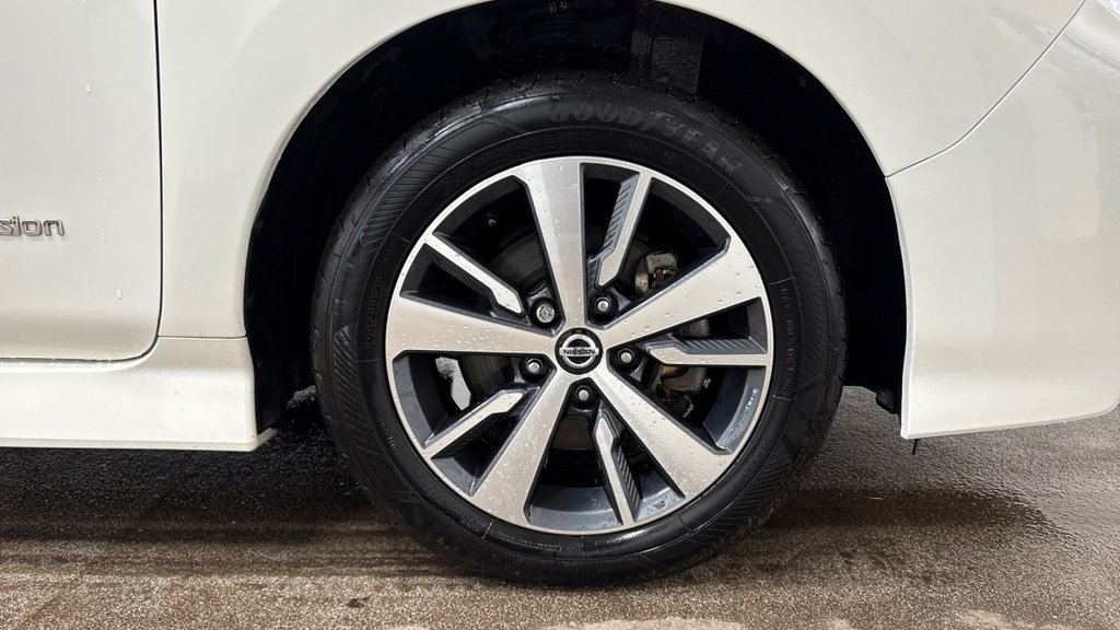 Used Nissan Leaf 2020 for sale - 76454150: Photo 11