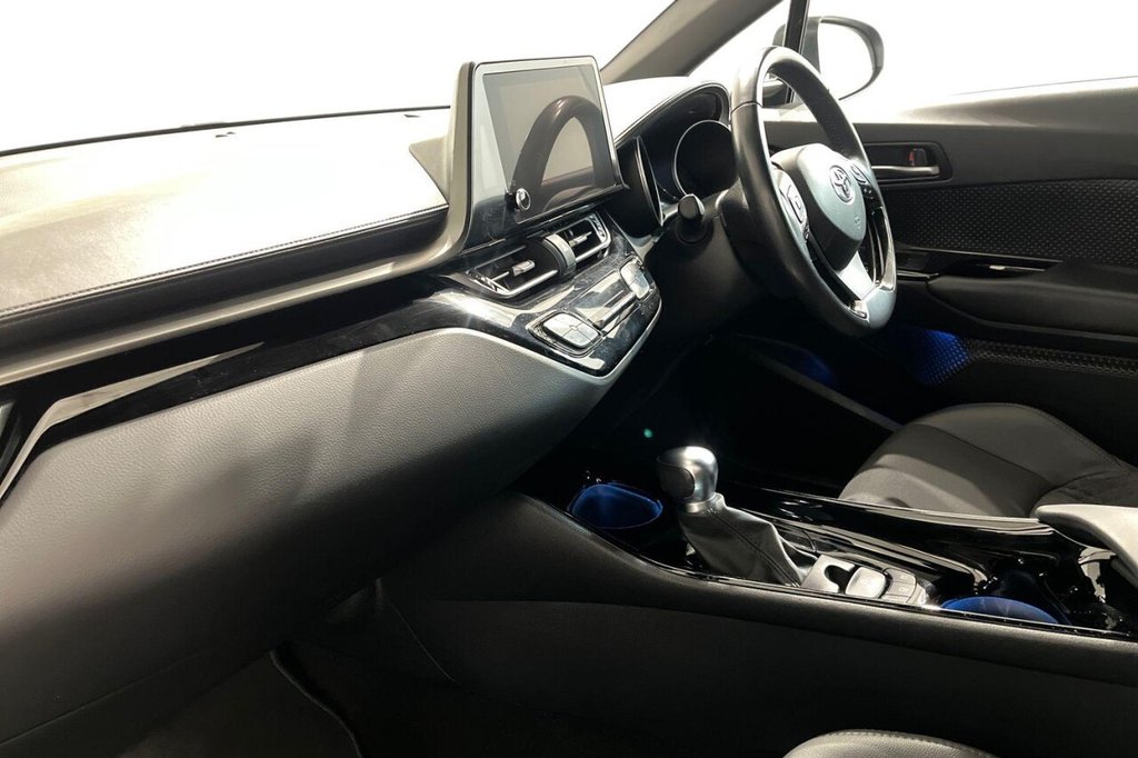 Used Toyota C-HR 2022 for sale - 77672797: Photo 11