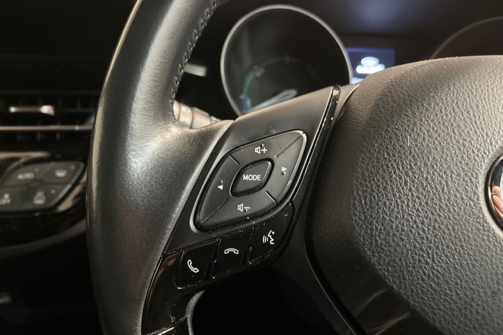 Used Toyota C-HR 2022 for sale - 77672797: Photo 26