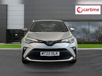 Used Toyota C-HR 2022 for sale - 77672797: Photo