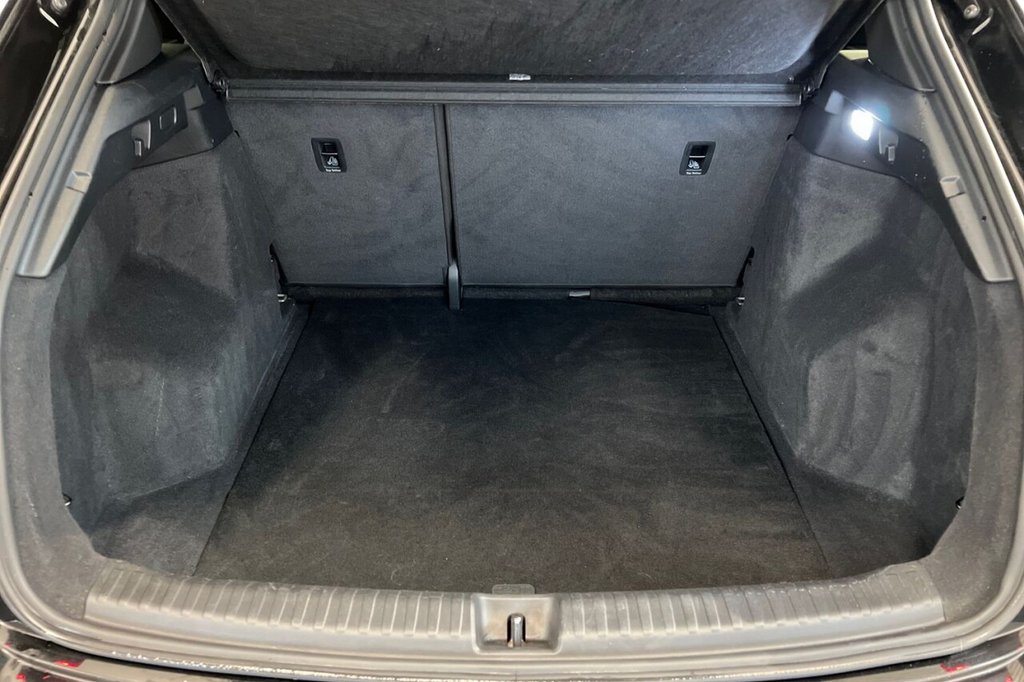 Used Audi Q4 e-tron 2023 for sale - 77372892: Photo 46