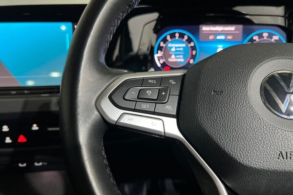 Used Volkswagen Golf 2021 for sale - 75709568: Photo 24
