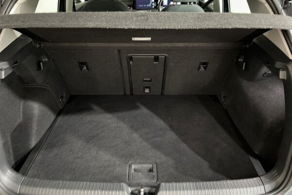 Used Volkswagen Golf 2021 for sale - 75709568: Photo 42