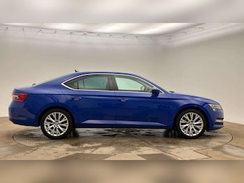 Used Skoda Superb 2023 for sale - 79370283: Photo