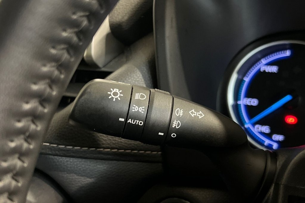 Used Toyota RAV4 2020 for sale - 76105764: Photo 27