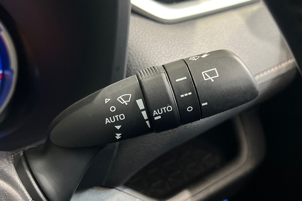 Used Toyota RAV4 2020 for sale - 76105764: Photo 28