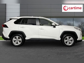 Used Toyota RAV4 2020 for sale - 76105764: Photo