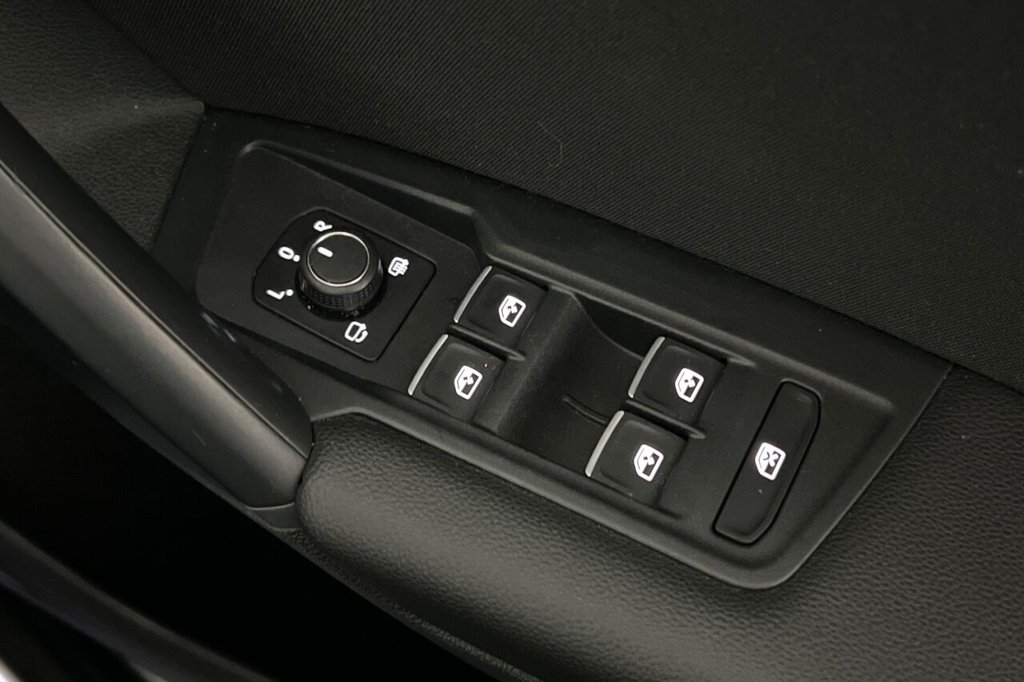 Used Volkswagen Tiguan 2018 for sale - 75896943: Photo 39