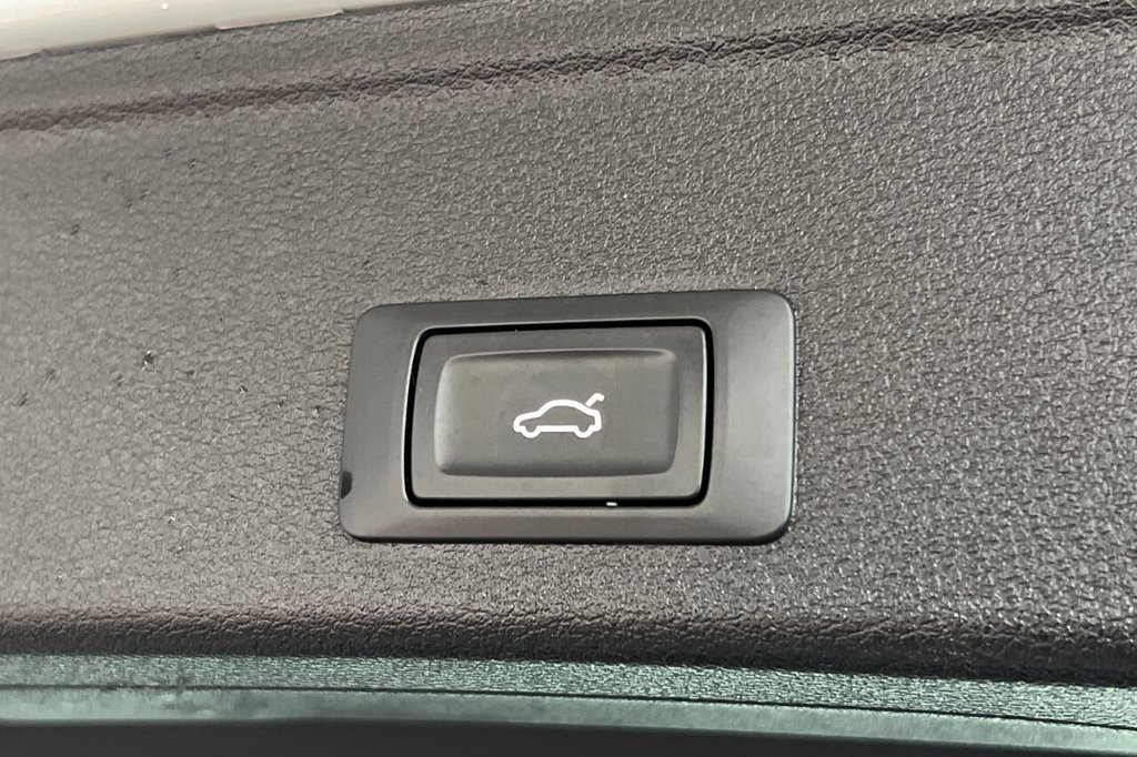 Used Audi A4 2019 for sale - 76520725: Photo 43