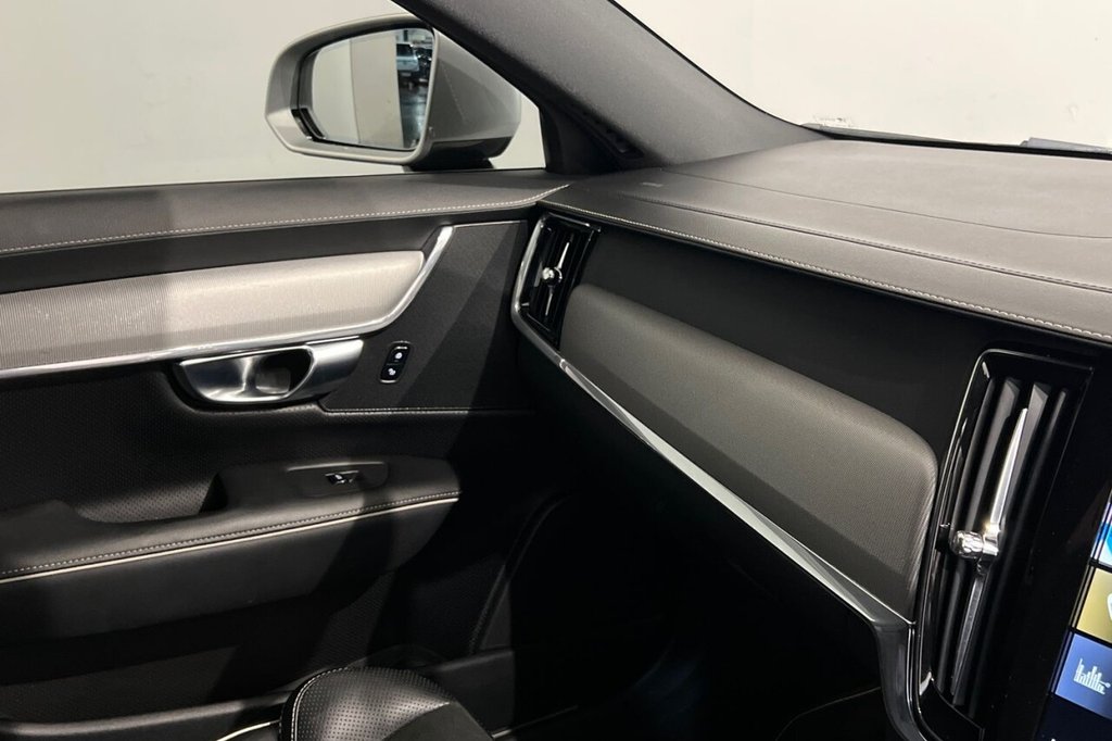 Used Volvo V90 2019 for sale - 77280778: Photo 32