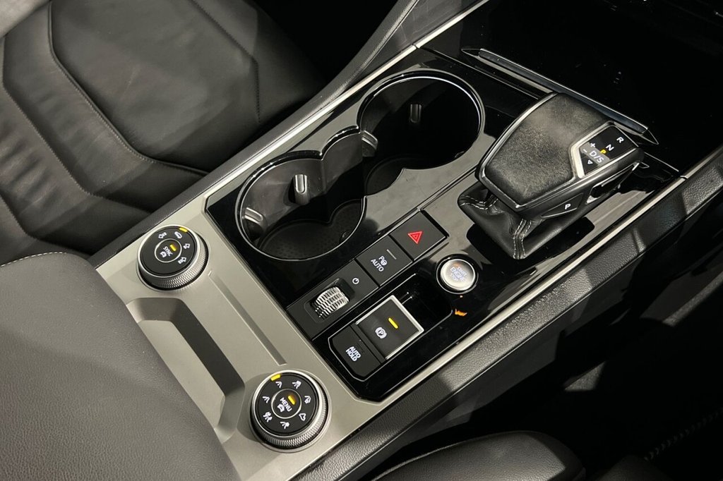 Used Volkswagen Touareg 2020 for sale - 77218482: Photo 40