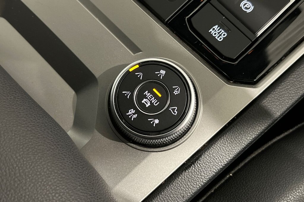 Used Volkswagen Touareg 2020 for sale - 77218482: Photo 41