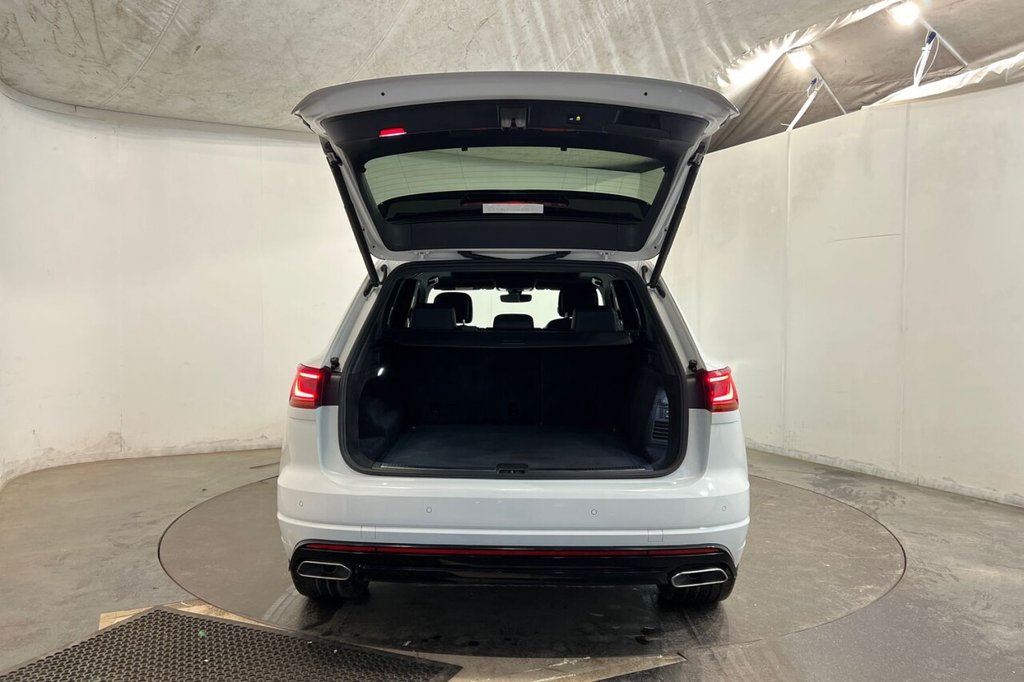 Used Volkswagen Touareg 2020 for sale - 77218482: Photo 47