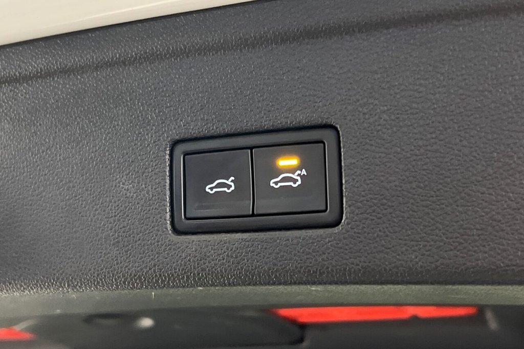 Used Volkswagen Touareg 2020 for sale - 77218482: Photo 49