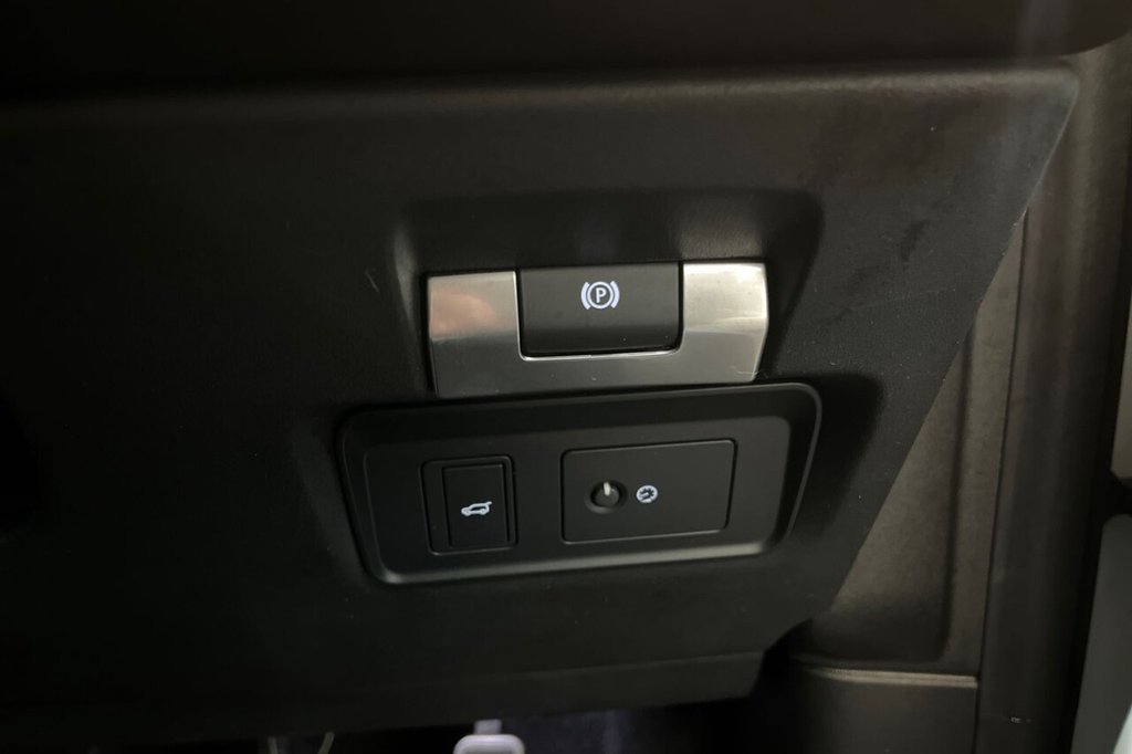 Used Land Rover Discovery Sport 2020 for sale - 77218505: Photo 34