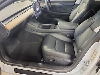 Used Tesla Model 3 2023 for sale - 78372729: Photo