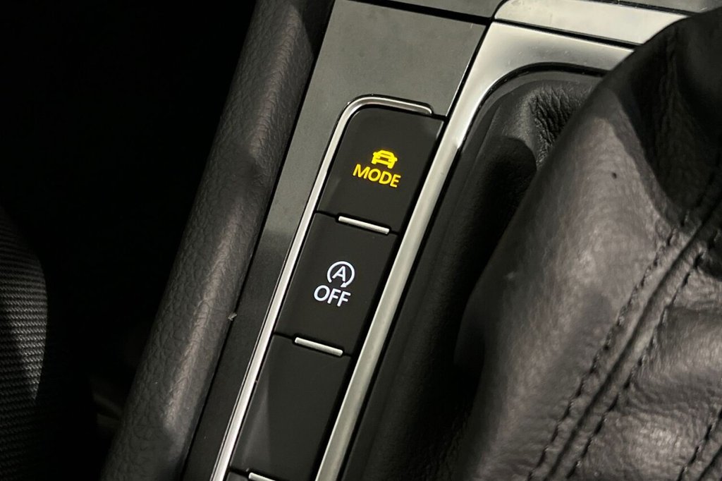 Used Volkswagen Golf 2019 for sale - 76509723: Photo 33