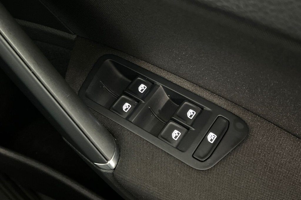 Used Volkswagen Golf 2019 for sale - 76509723: Photo 38