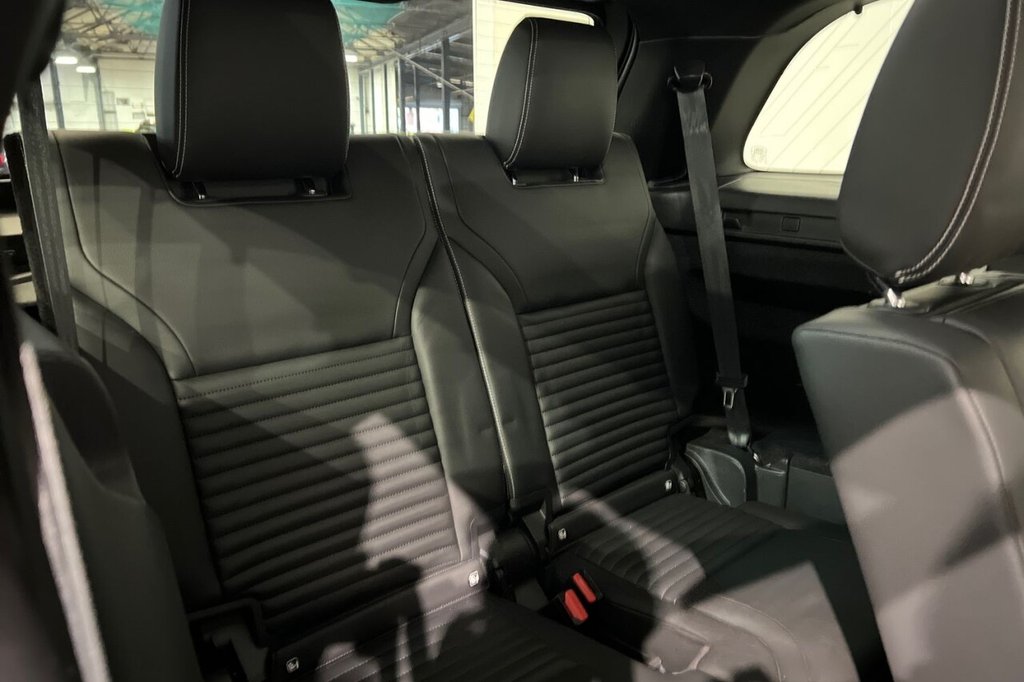 Used Land Rover Discovery 2023 for sale - 77408201: Photo 16