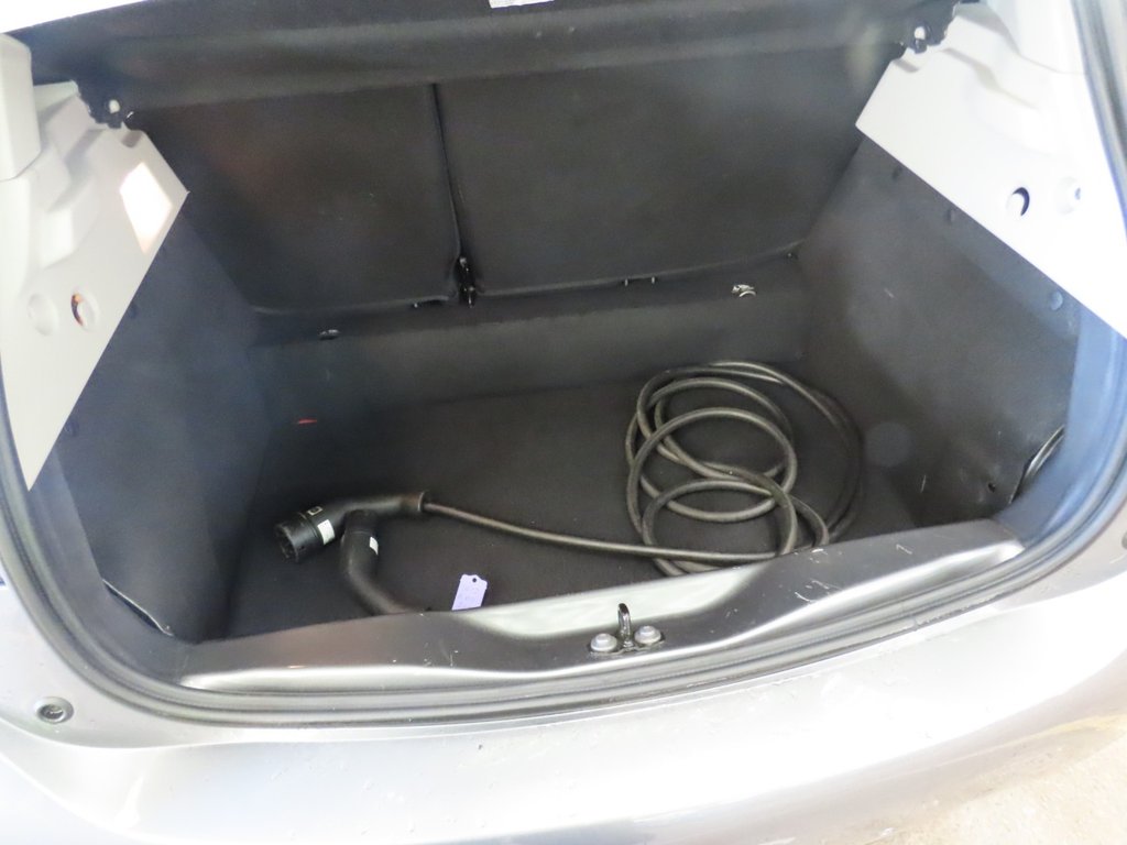 Used Renault Zoe 2022 for sale - 76841665: Photo 13