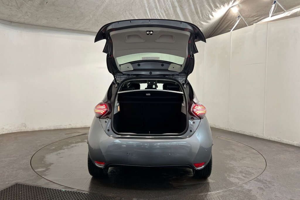 Used Renault Zoe 2022 for sale - 76841665: Photo 38