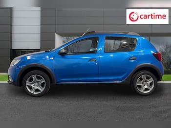 Used Dacia Sandero Stepway 2019 for sale - 79680188: Photo