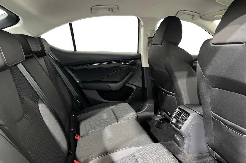 Used Skoda Octavia 2023 for sale - 76454264: Photo 10