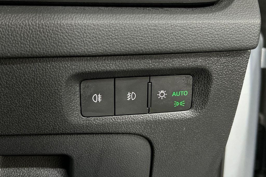 Used Skoda Octavia 2023 for sale - 76454264: Photo 38