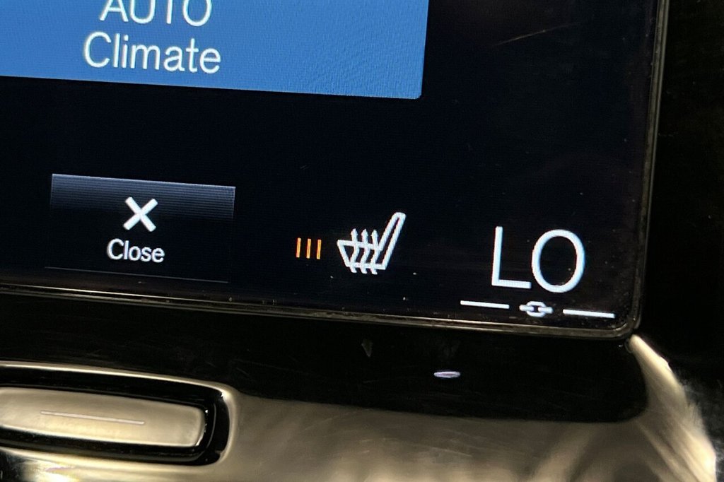 Used Volvo XC40 2021 for sale - 78212495: Photo 22