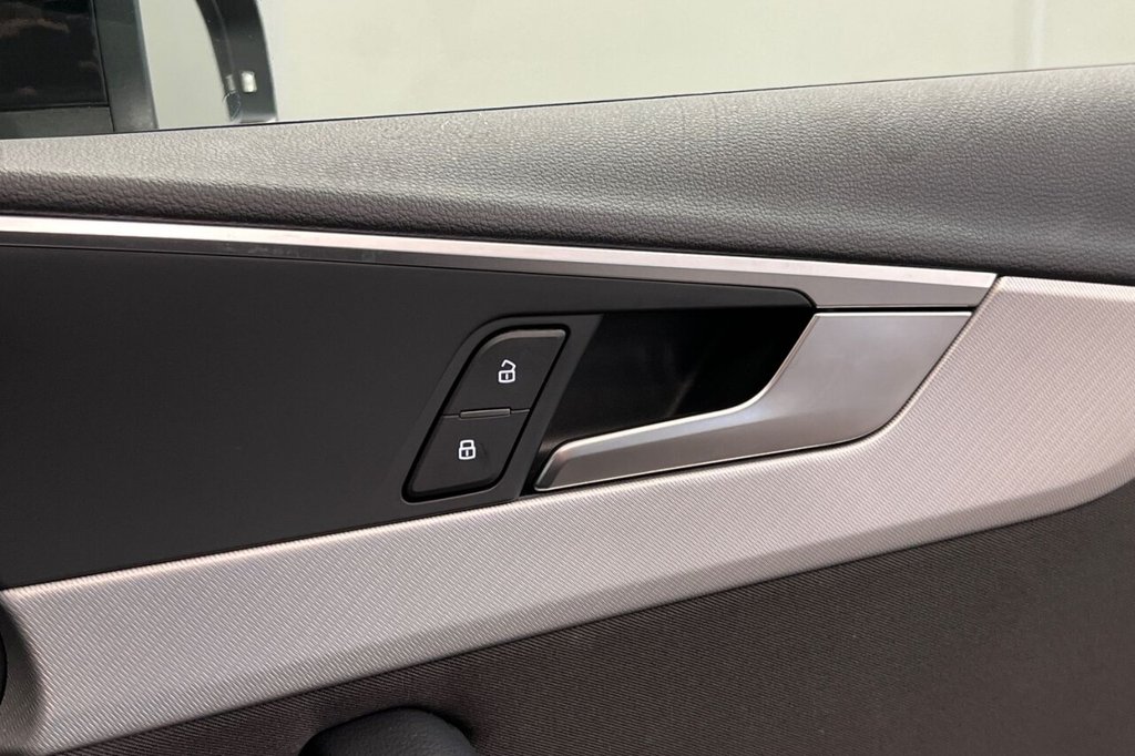 Used Audi A4 Avant 2023 for sale - 77647838: Photo 43