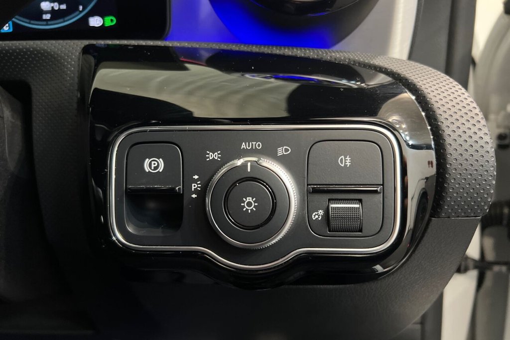 Used Mercedes-Benz CLA 2022 for sale - 76642252: Photo 39