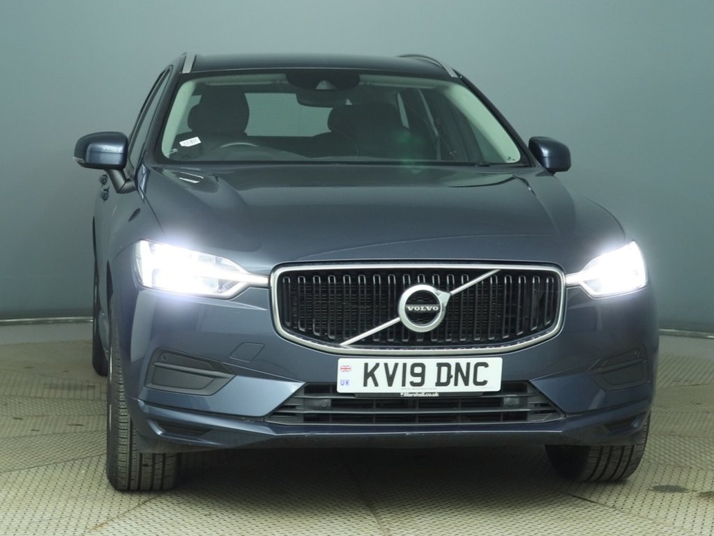 Used Volvo XC60 2019 for sale - 76962707: Photo 2