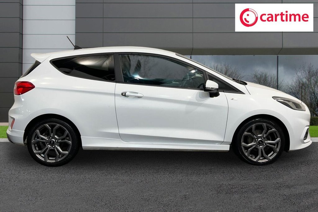 Used Ford Fiesta 2019 for sale - 76888515: Photo 2