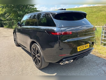 Used Land Rover Range Rover Sport 2025 for sale - 78990238: Photo