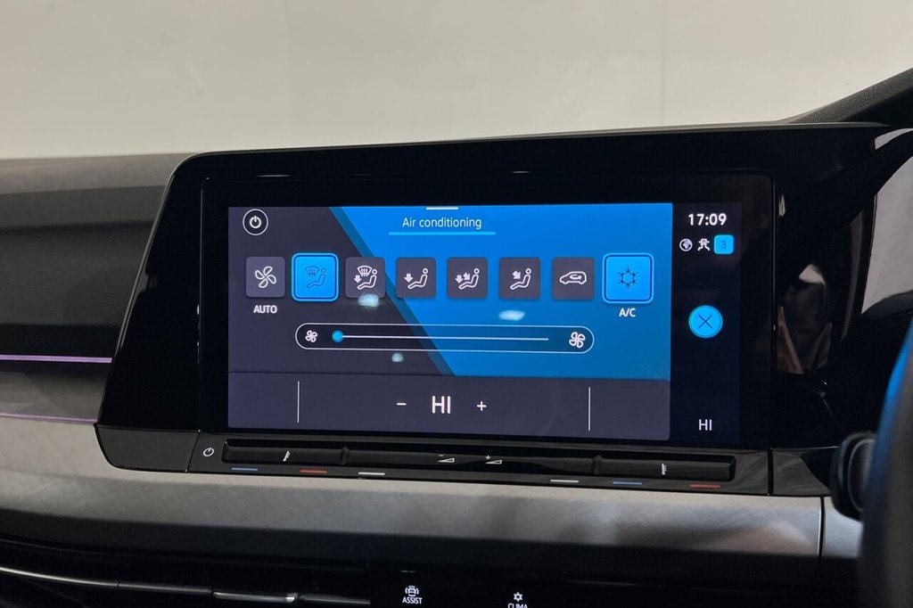 Used Volkswagen Golf 2022 for sale - 76389796: Photo 34