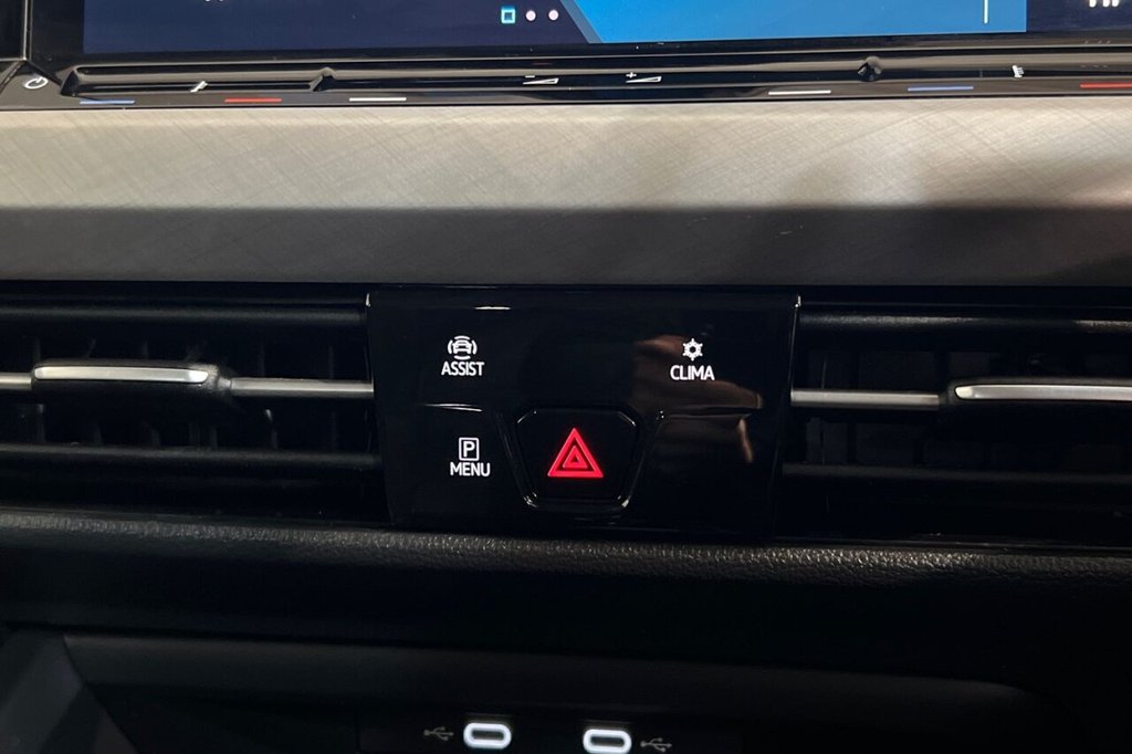 Used Volkswagen Golf 2022 for sale - 76389796: Photo 36