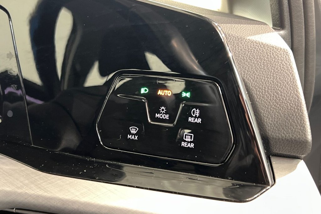 Used Volkswagen Golf 2022 for sale - 76389796: Photo 39